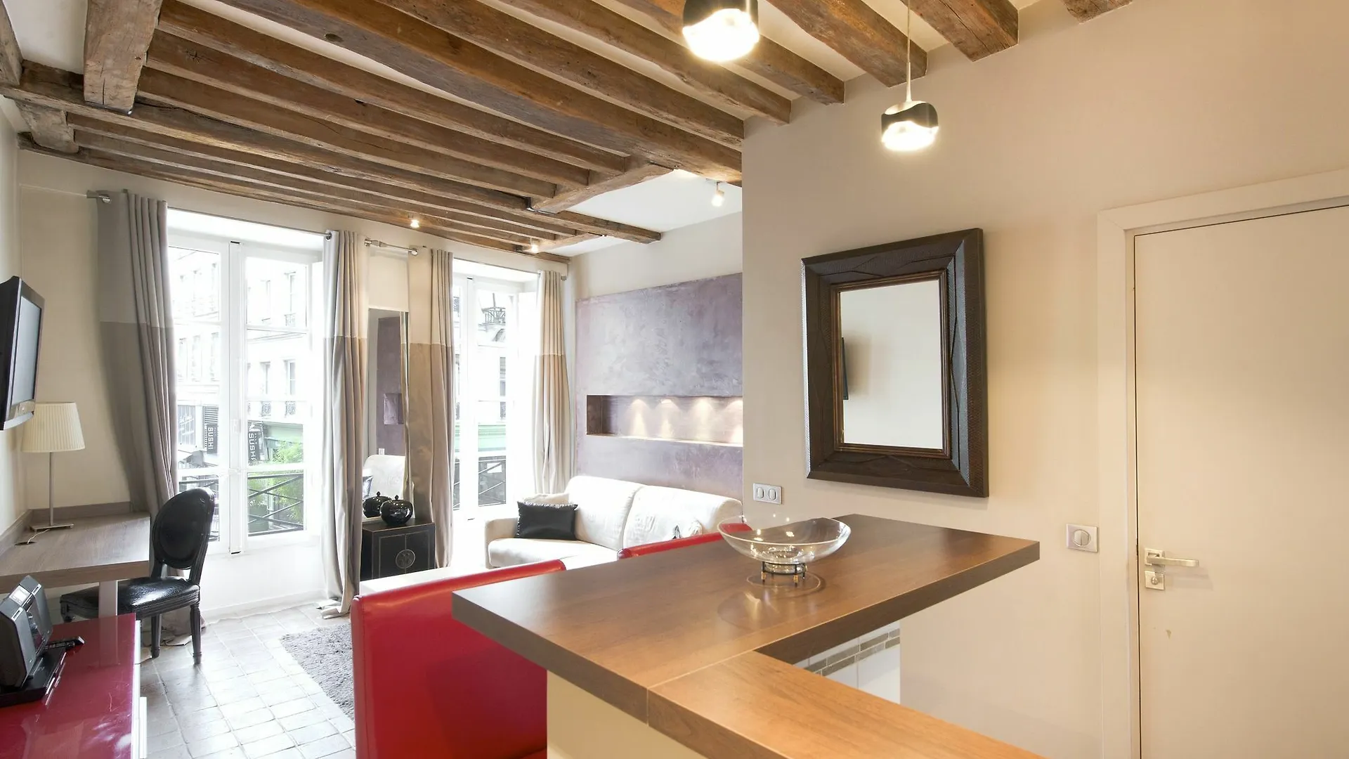 Marais Sicile Apartment Paris France